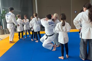 22c49904-1407-4016-96cb-c765362a1a39